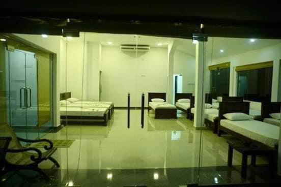 Crocodile Park Bungalow كاتاراغاما المظهر الخارجي الصورة